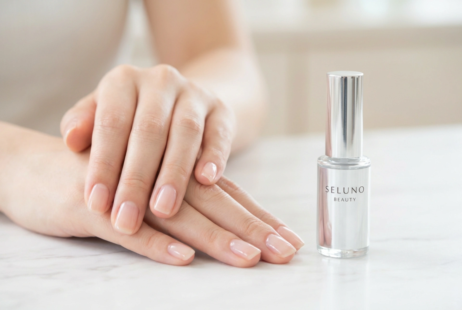 Top coat pentru unghii: tipuri, aplicare și durabilitate maximă